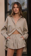 Arli Shorts - Beige/Brown Plaid