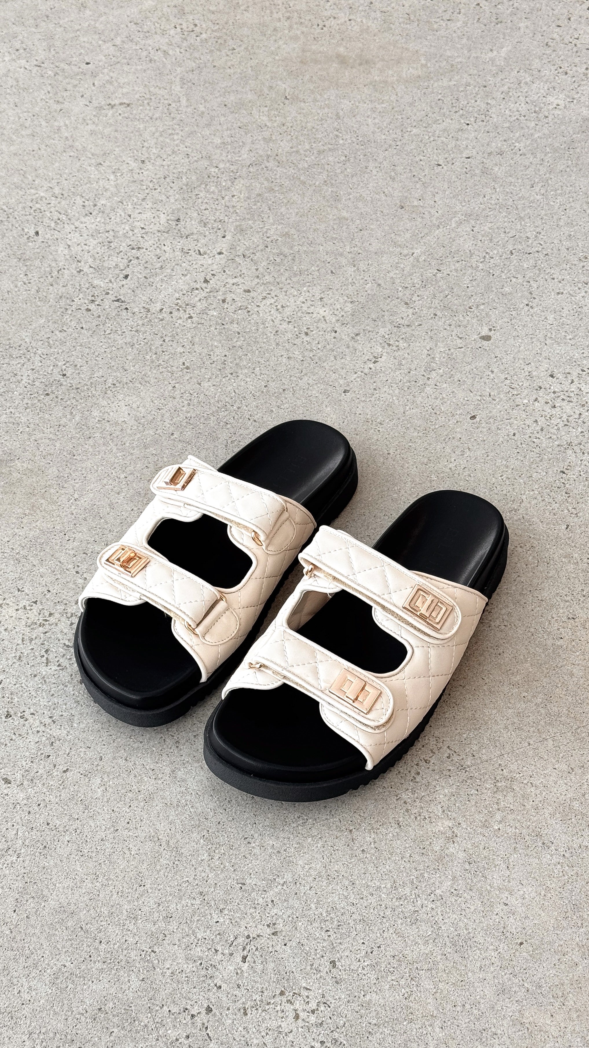 Ailee Sandal - Bone / Black
