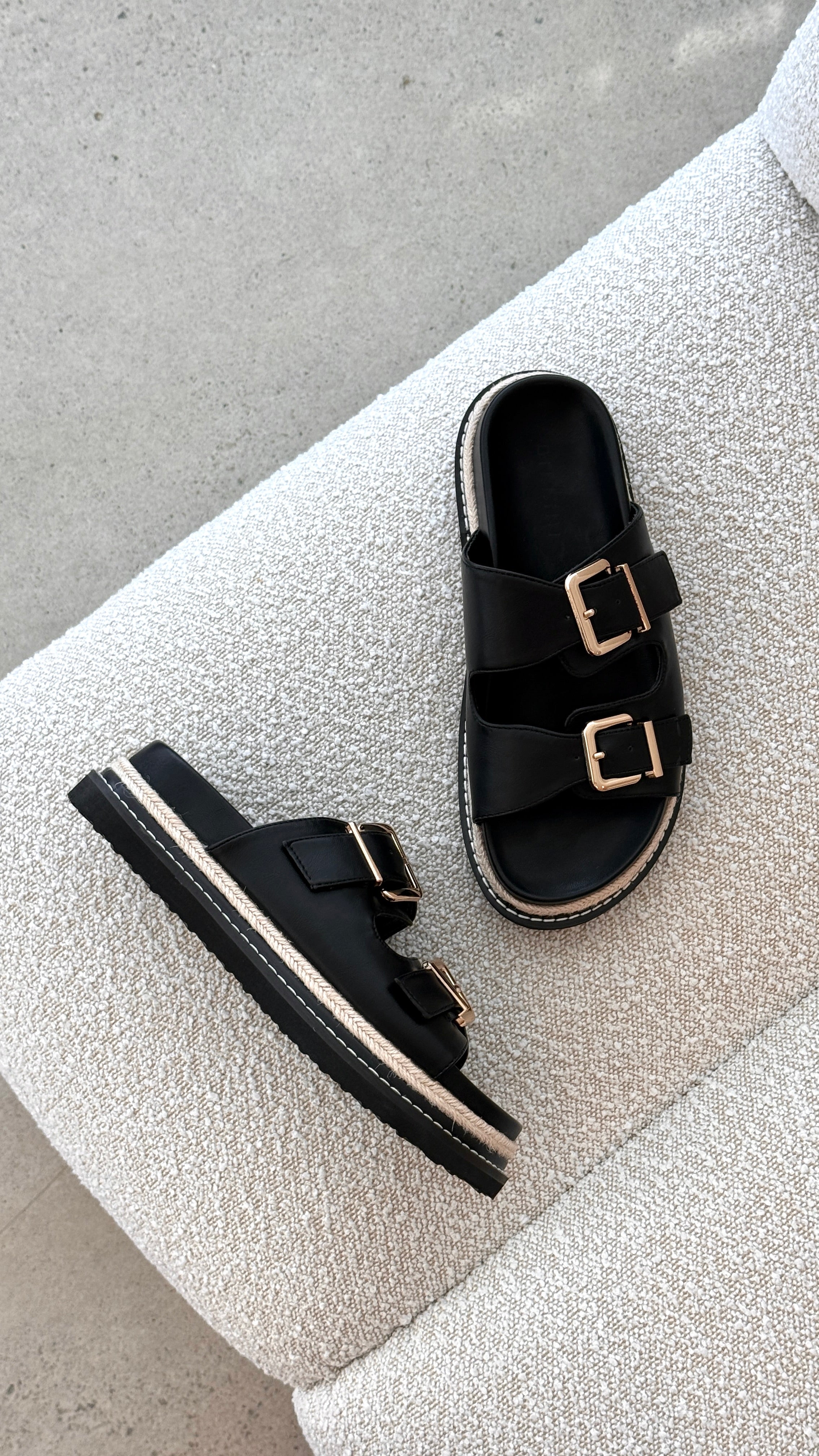 Alder Slide - Black