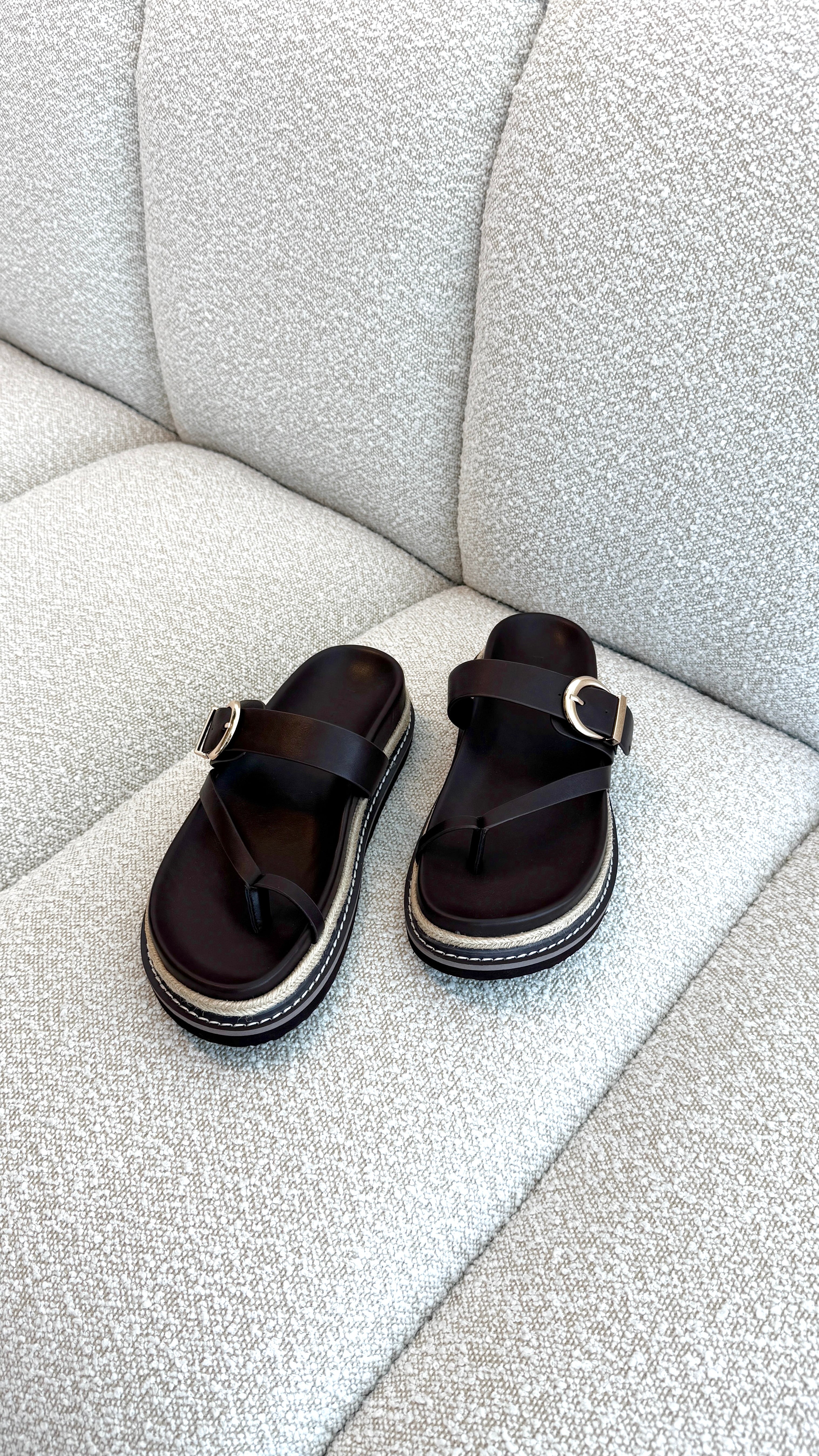 Ameera Slide - Chocolate